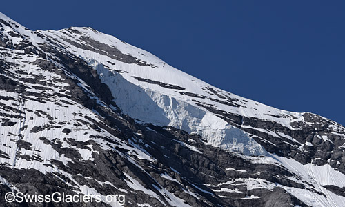 Hängegletscher Morgenhorn. Stand 17.6.2023