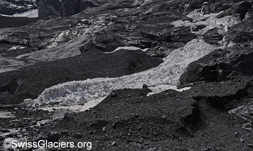 Kegel eines Eisabbruchs im westlichen Teil. Stand 17.6.2023