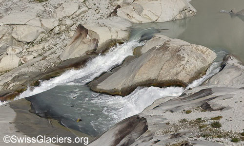 Abfluss Rhonegletscher am 29.7.2024.