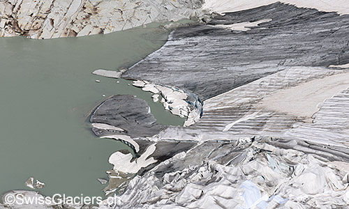 Abgeflachte Gletscherzunge des Rhonegletschers am 5.7.2019 von oben.