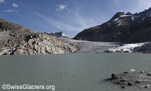 Oestlicher Teil des proglazialen Sees vor dem Rhonegletscher am 10.7.2020.
