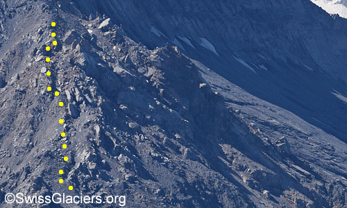Ausschnitt aus dem obersten Teil des Rutschungsgebiets Spitze Stei. Foto vom 21. August 2023.