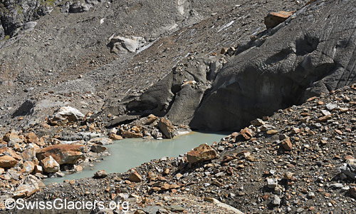 Gletschertor des Steigletschers am 18. August 2023.