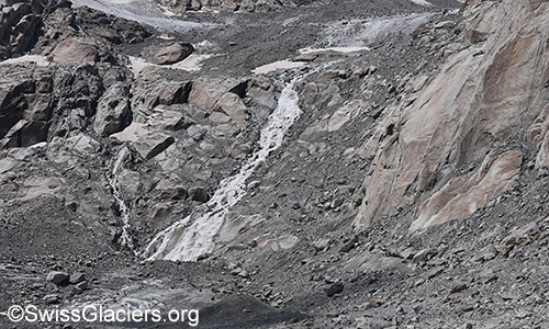 Schmelzwasser am 15.7.2022.