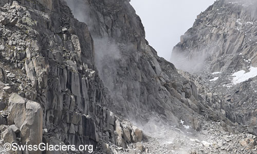 Steinschlag SE vom proglazialen See am 9. August 2023.
