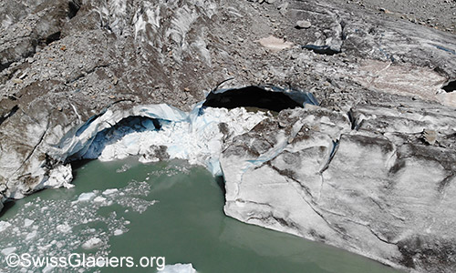 Eingestürztes Portal am 15.7.2022.