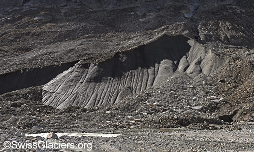 Cliffs im südlichen Teil des Unteraargletschers am 19. September 2025