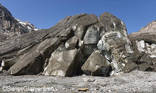 Front südlich vom geöffneten Einsturztrichter am 10. Juli 2019.