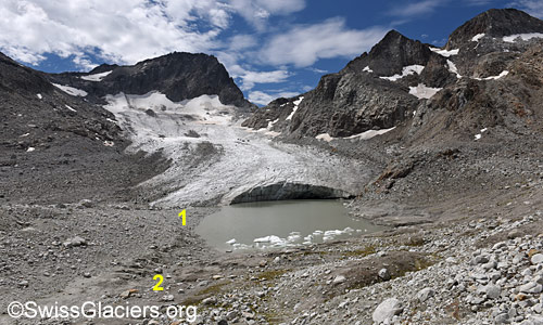 Der westliche See vor dem Witenwasserengletscher am 5.8.2025 im Überblick.