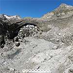 Einsturztrichter und Gletscherende Unteraargletscher am 10.7.2019