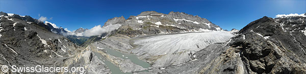 Kanderfirn: Proglaziale Seen und Gletscherzunge von Süden am 3. Juli 2023